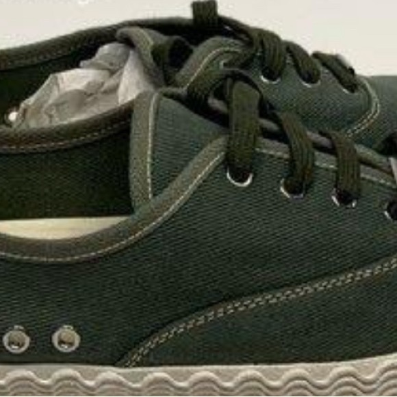 Chloé Green Canvas Sneakers - Picture 2 of 4